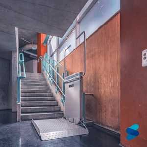 PLG7 im öffenlihces Gebäude 2