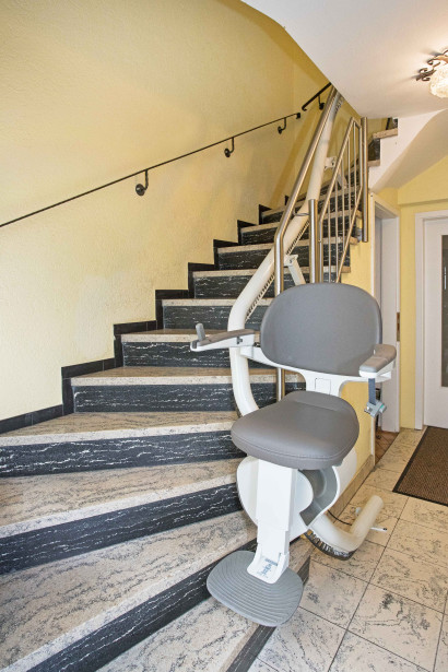 treppenlift innen stufenlos