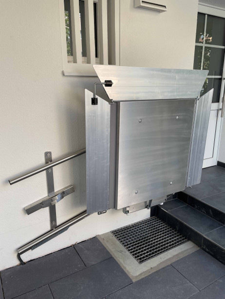 rollstuhlplattformlift aussen gerade