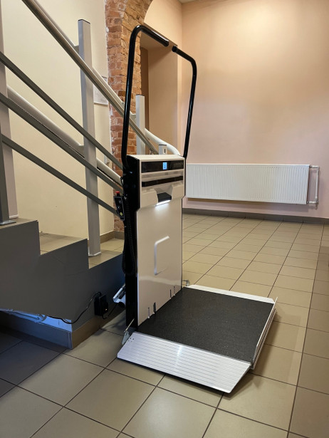 stratos ng indoor pillars ral9003 180  start long unit lt 5