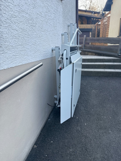 stratos ng outdoor wall pillars ral7035 intermediate stop ger 5